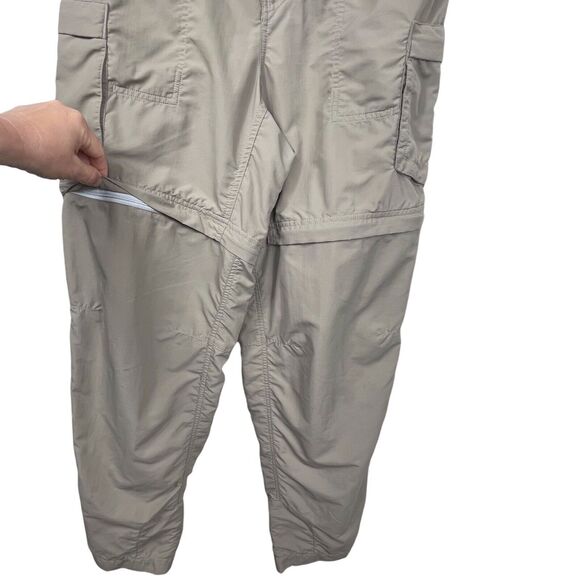 REI Women's Classic Sahara Cargo Pants Size 8 Convertible Shorts Khaki Beige EUC - Picture 9 of 16